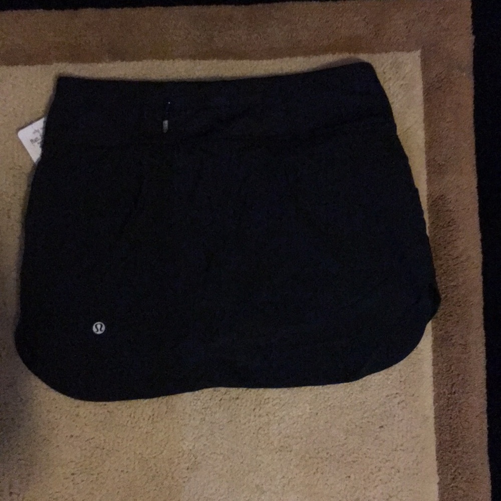Brand NEW Lulu Skirt